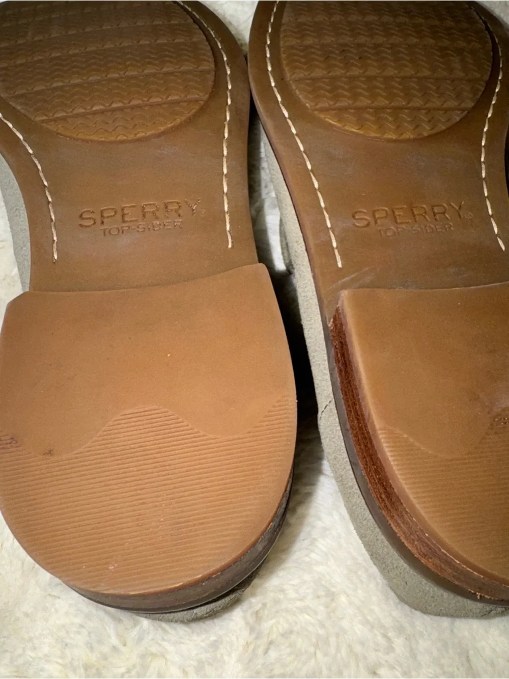 Sperry classic slip